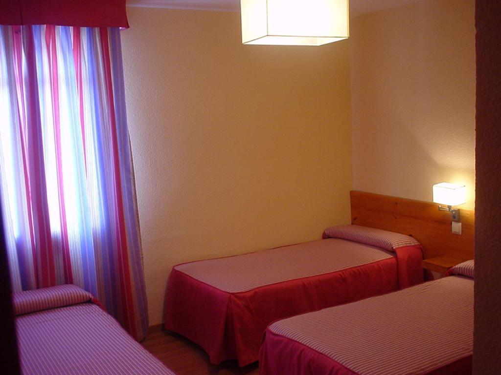 Hostal Restaurante El Espanol Bujaraloz 部屋 写真